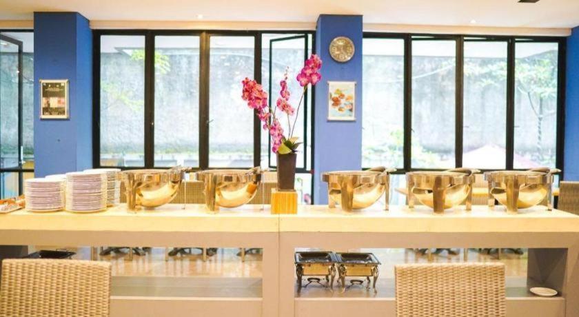Indies Hotel Bandung Eksteriør bilde