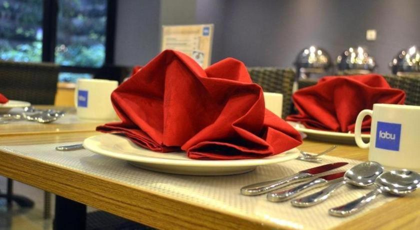 Indies Hotel Bandung Eksteriør bilde
