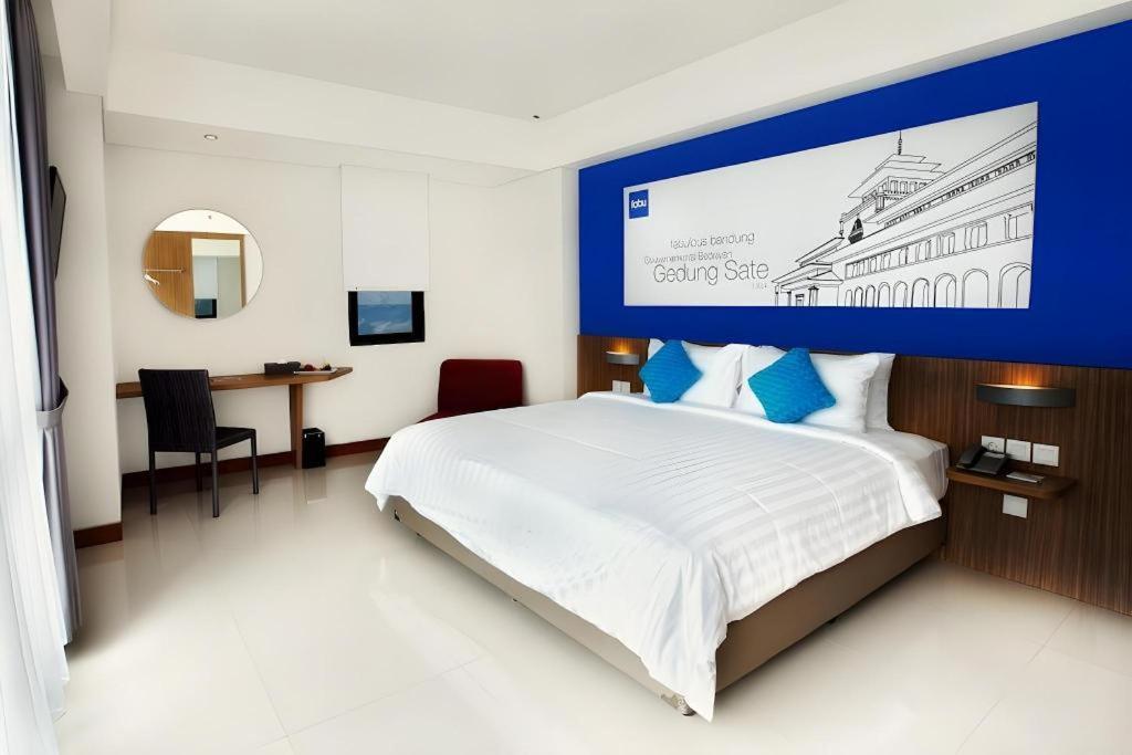 Indies Hotel Bandung Eksteriør bilde