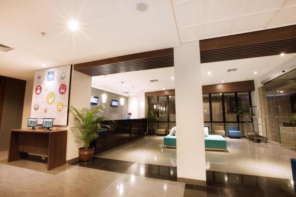Indies Hotel Bandung Eksteriør bilde