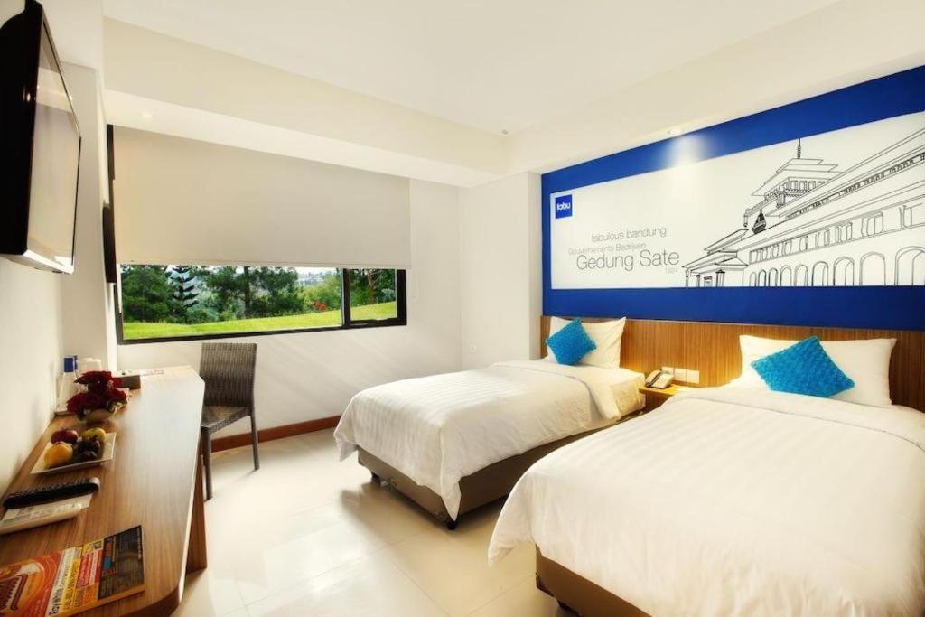 Indies Hotel Bandung Eksteriør bilde