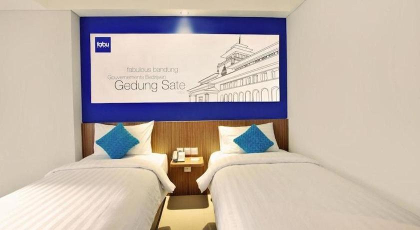 Indies Hotel Bandung Eksteriør bilde