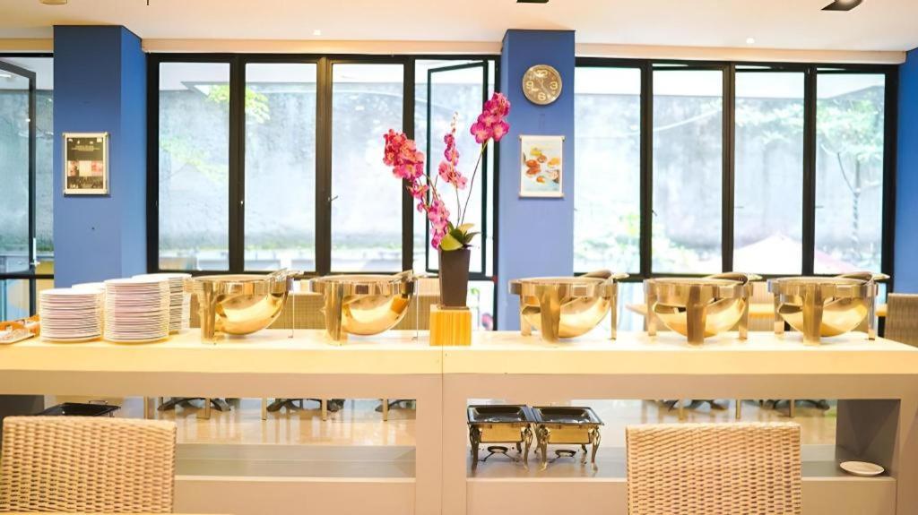 Indies Hotel Bandung Eksteriør bilde